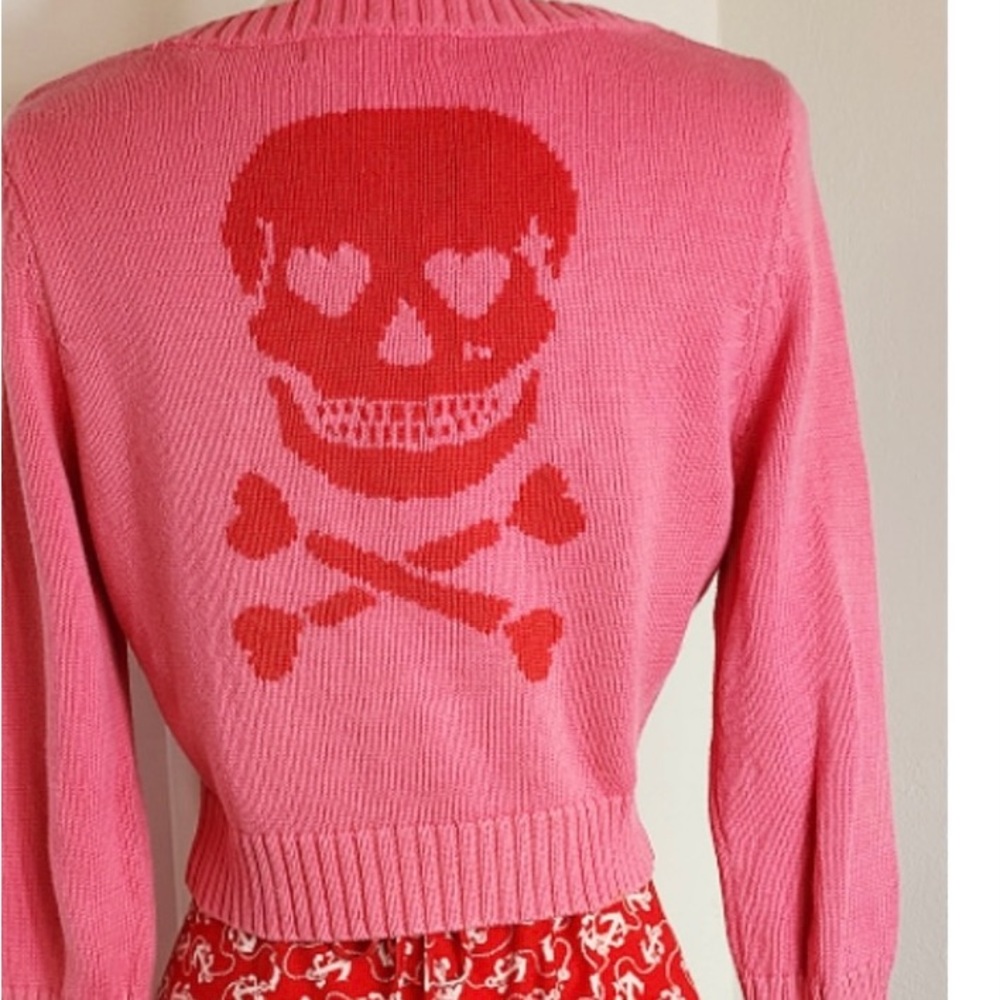 Vtg Betsey Johnson ☠ skulls & bones & heart shaped buttons 3/4 sleeves cardigan♥